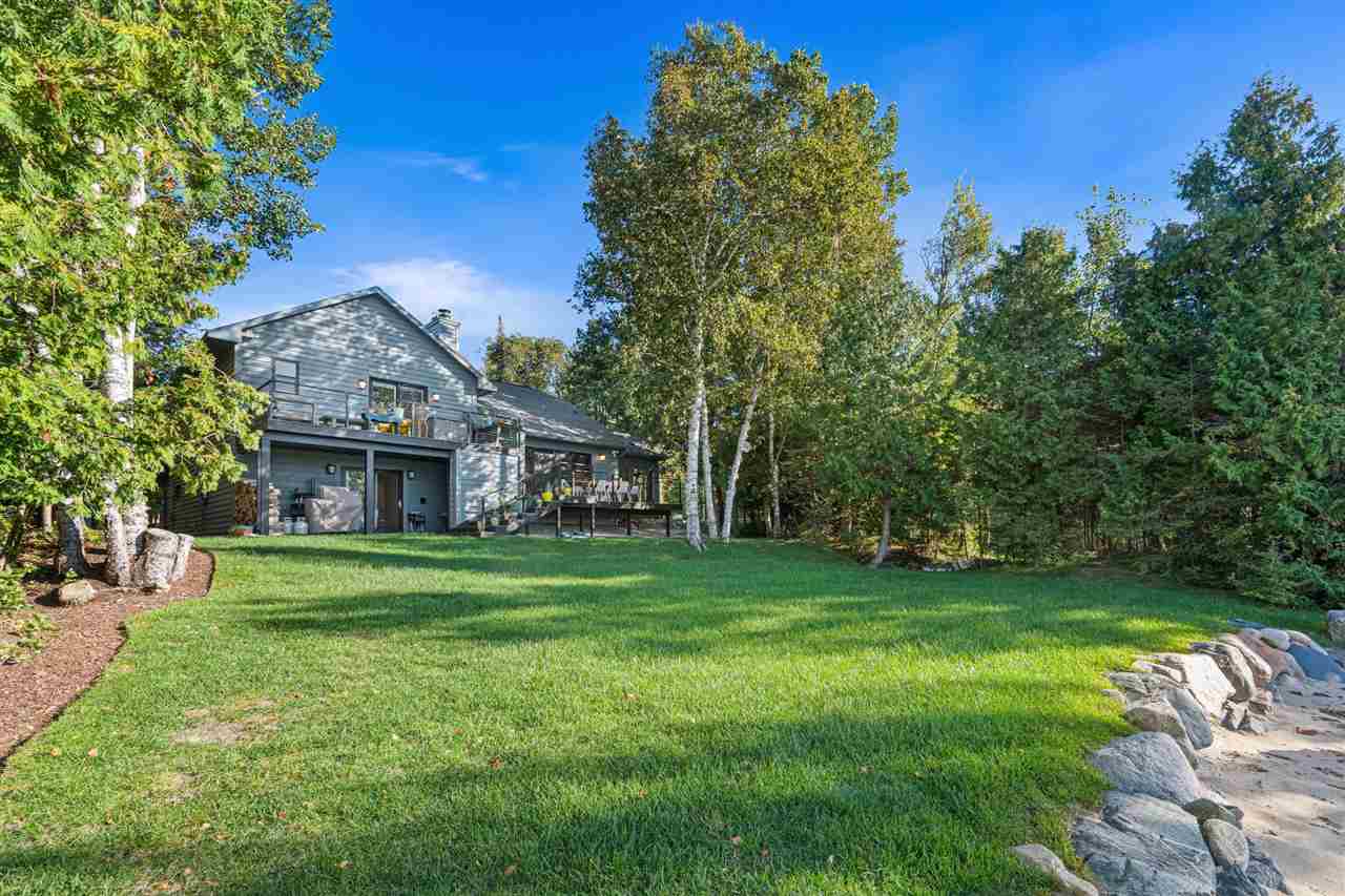4467 Lake Shore Drive Charlevoix MI 49720