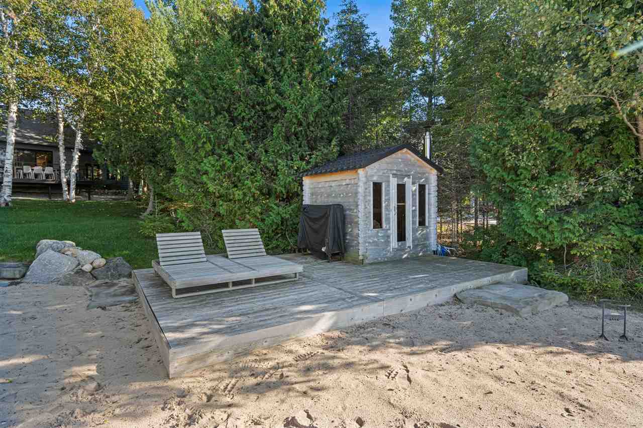 4467 Lake Shore Drive Charlevoix MI 49720