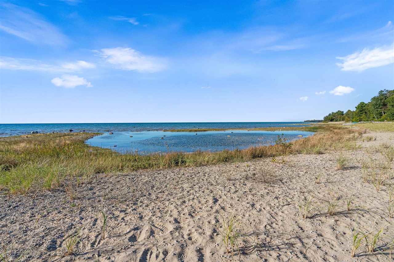 4467 Lake Shore Drive Charlevoix MI 49720