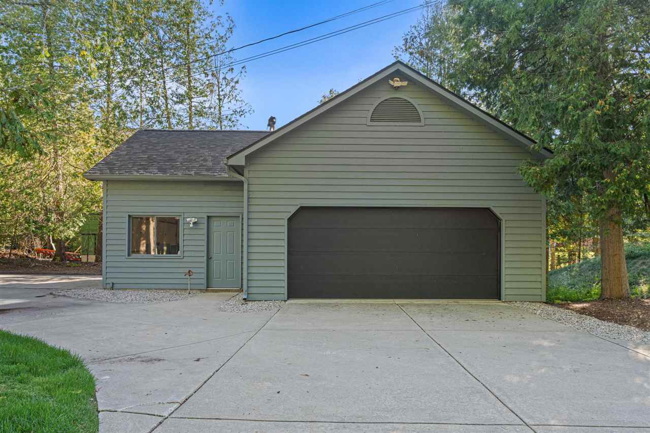 4467 Lake Shore Drive Charlevoix MI 49720
