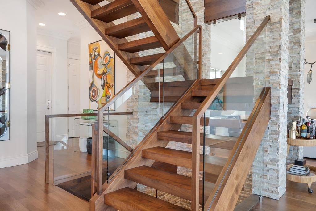 852 Bluffs Court Bay Harbor MI 49770