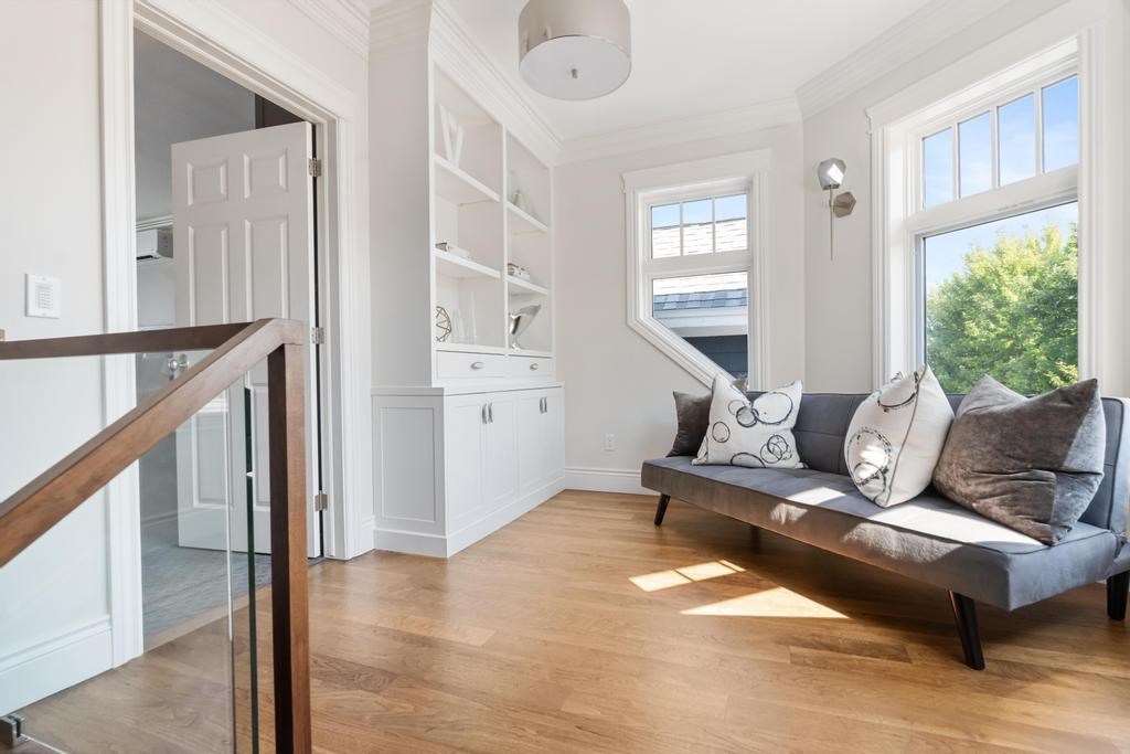 852 Bluffs Court Bay Harbor MI 49770