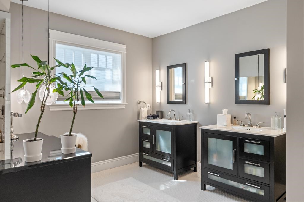 852 Bluffs Court Bay Harbor MI 49770