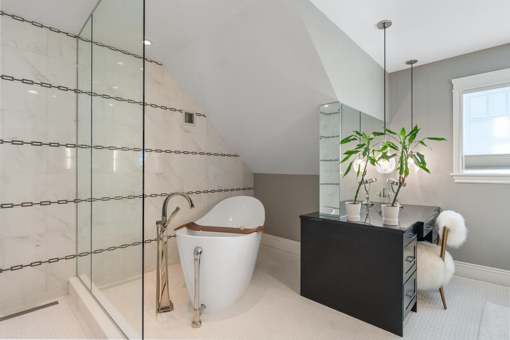 852 Bluffs Court Bay Harbor MI 49770