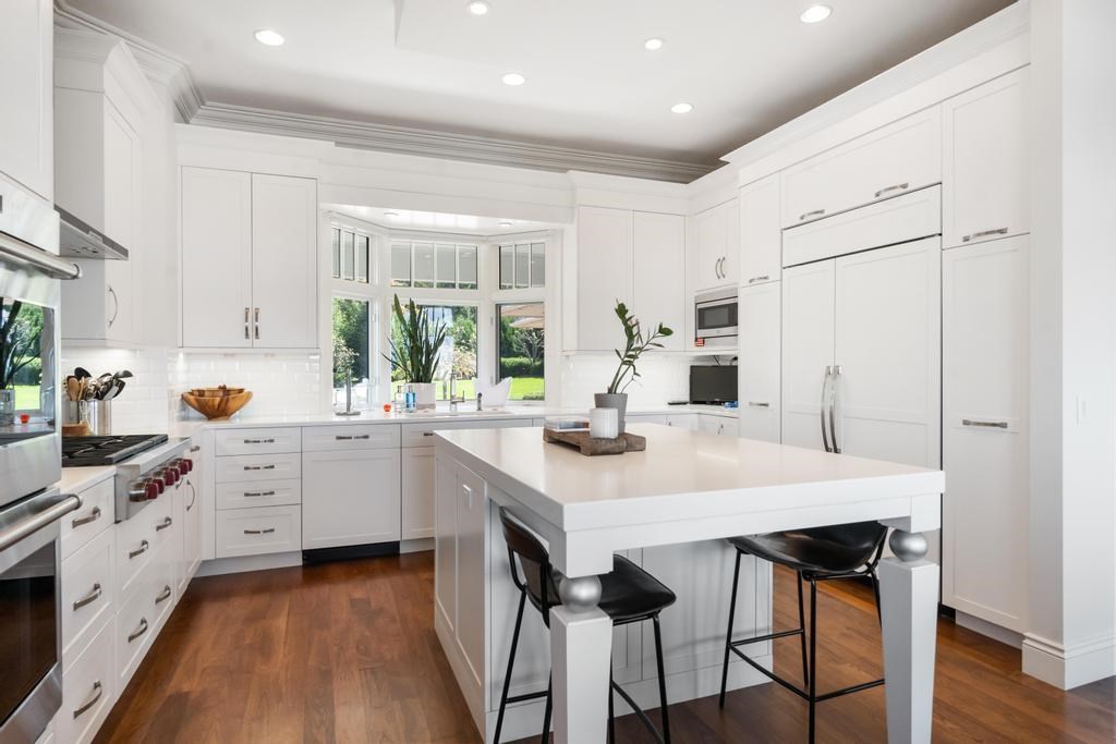 852 Bluffs Court Bay Harbor MI 49770