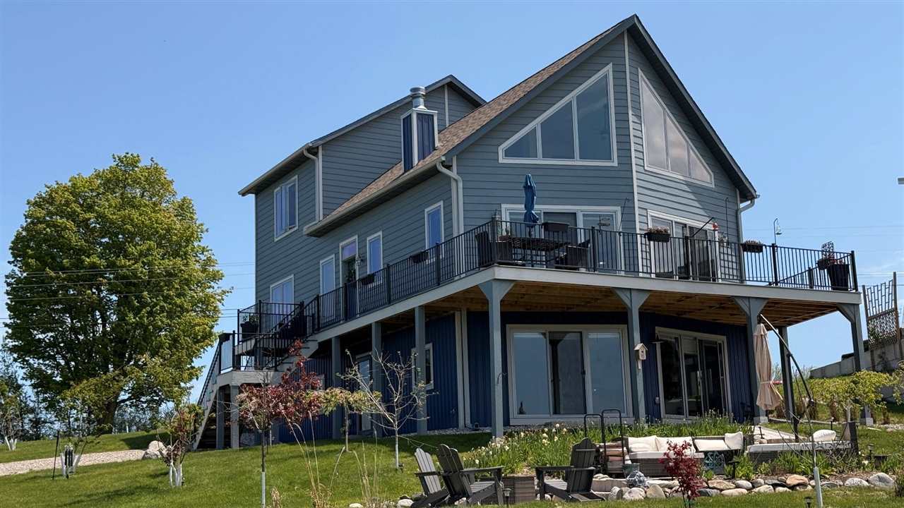 5815 Farrell Road Central Lake MI 49622