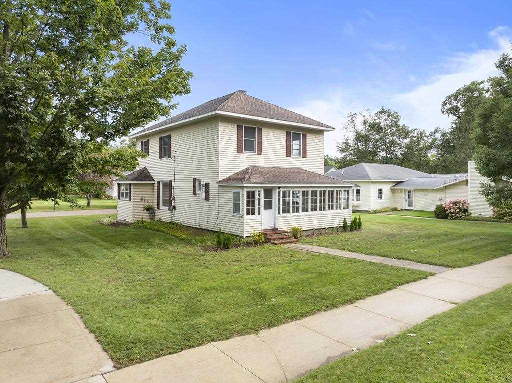 605 E Lake Street Harbor Springs MI 49740