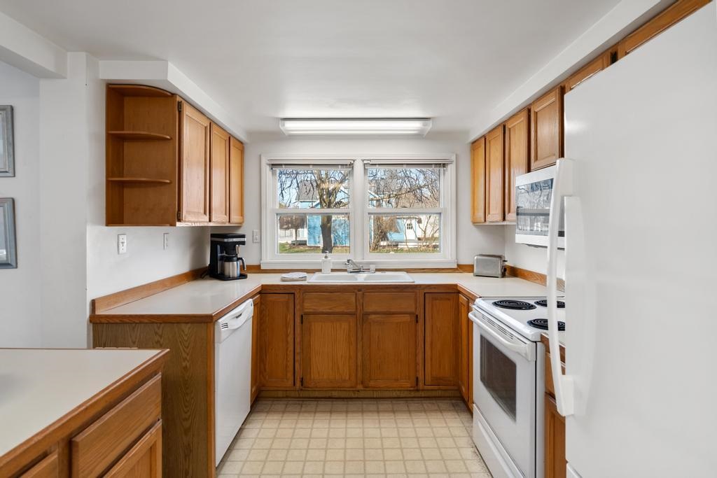 605 E Lake Street Harbor Springs MI 49740