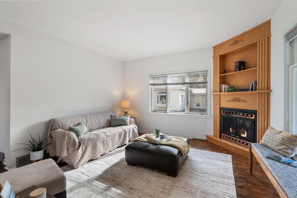 605 E Lake Street Harbor Springs MI 49740