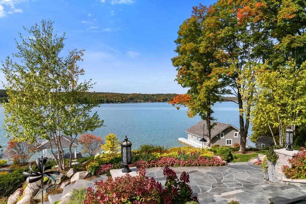 850 W Bear River Road Petoskey MI 49770