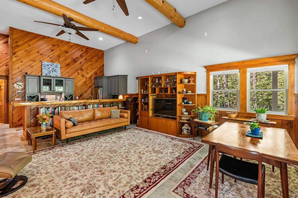 8515 Sunset Meadow Drive Charlevoix MI 49720
