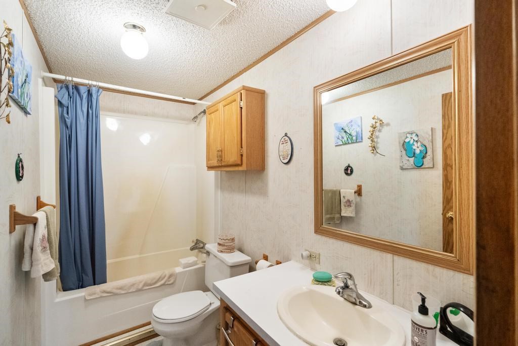 1228 Beckon Road Pellston MI 49769