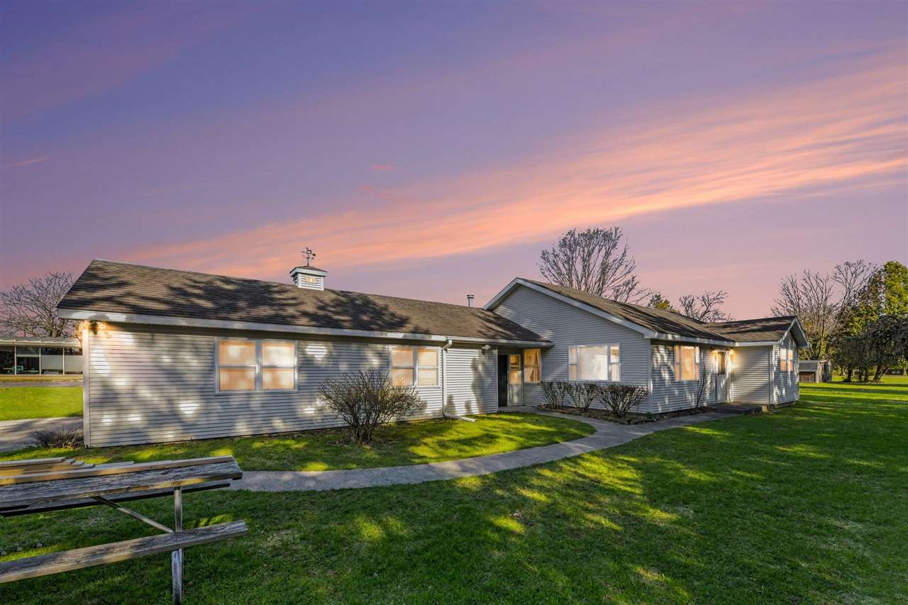 107 Stover Road Charlevoix MI 49720
