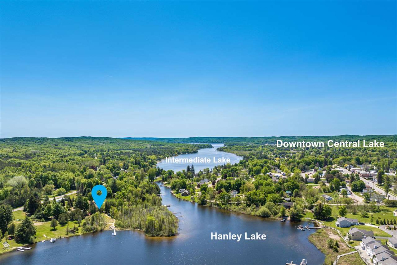 2601 Rushton Road Central Lake MI 49622
