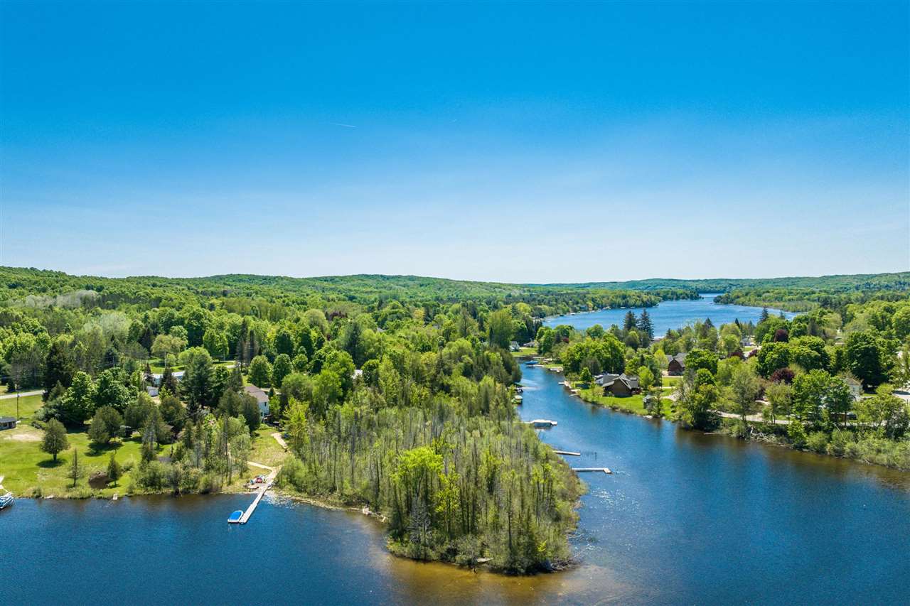 2601 Rushton Road Central Lake MI 49622