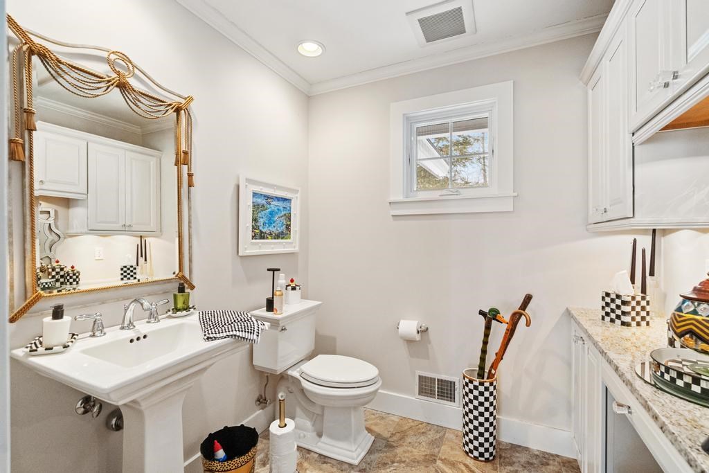 5243 W Lake Street Harbor Springs MI 49740