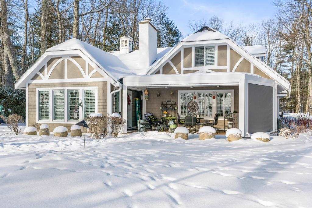 5243 W Lake Street Harbor Springs MI 49740