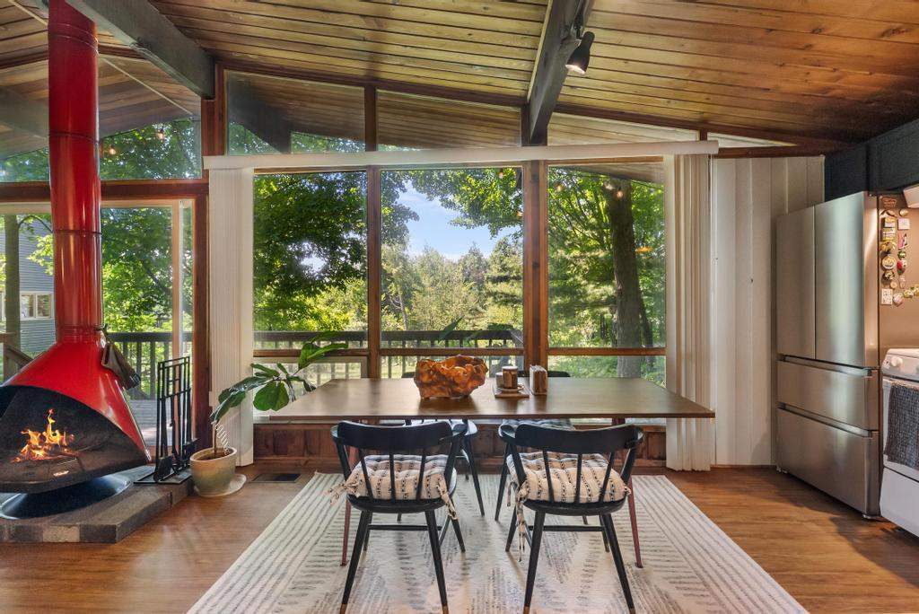 5630 Elm Lane Harbor Springs MI 49740