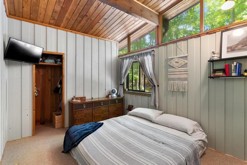 5630 Elm Lane Harbor Springs MI 49740