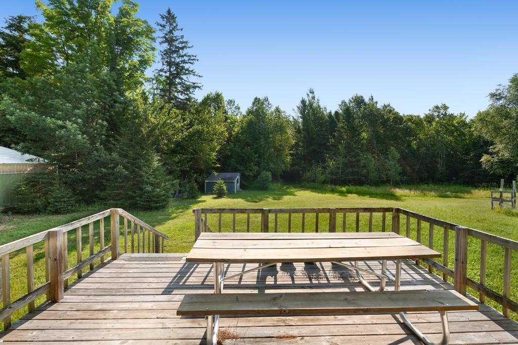 11260 Mccleary Carp Lake MI 49718
