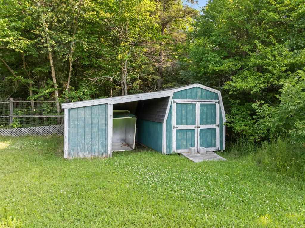 11260 Mccleary Carp Lake MI 49718