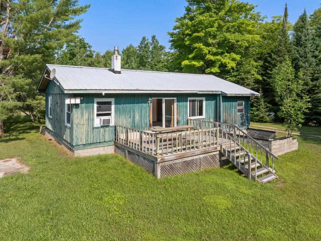 11260 Mccleary Carp Lake MI 49718