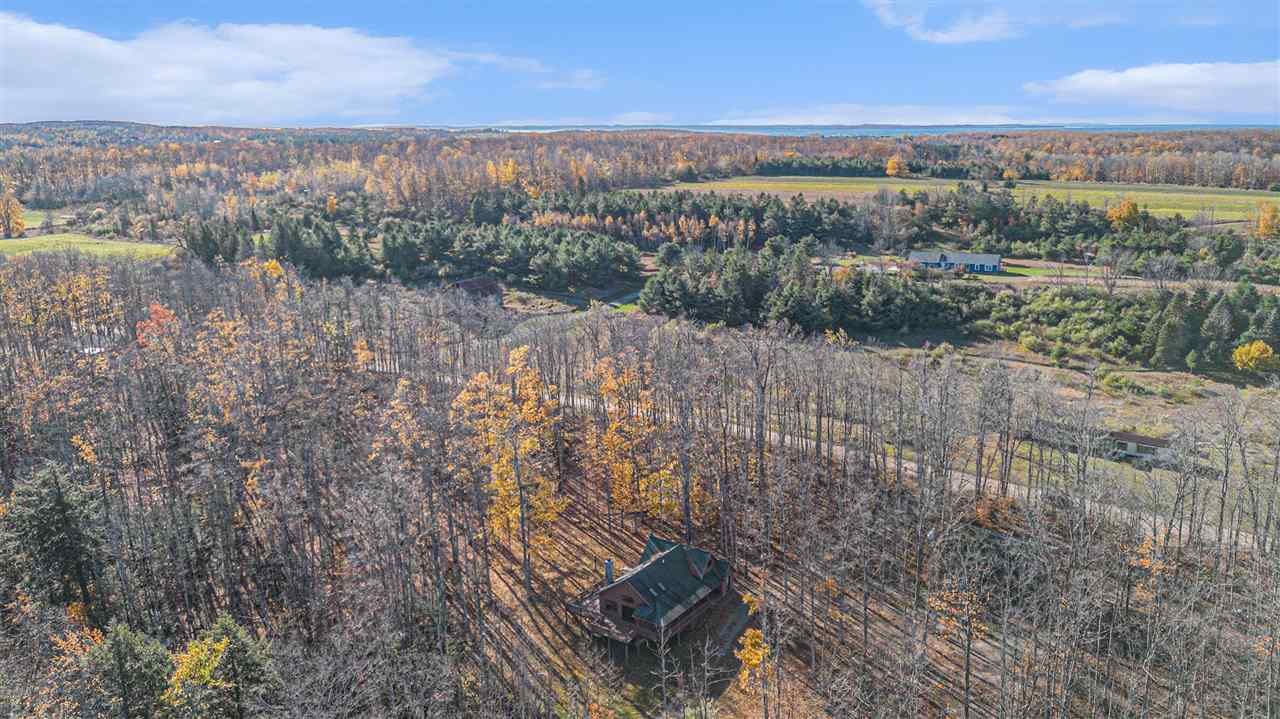 2446 Spayde Road Charlevoix MI 49720