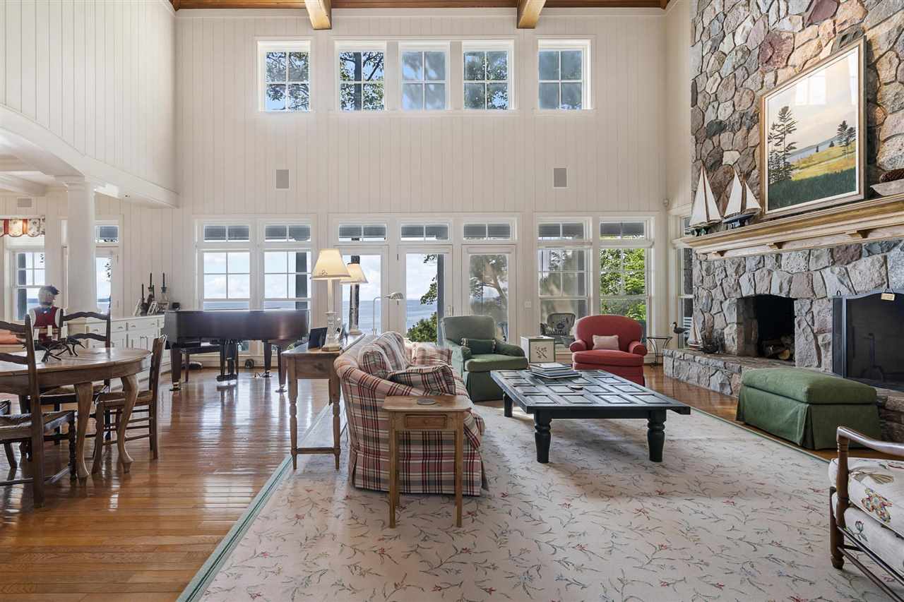 6338 Trillium Trail Harbor Springs MI 49740