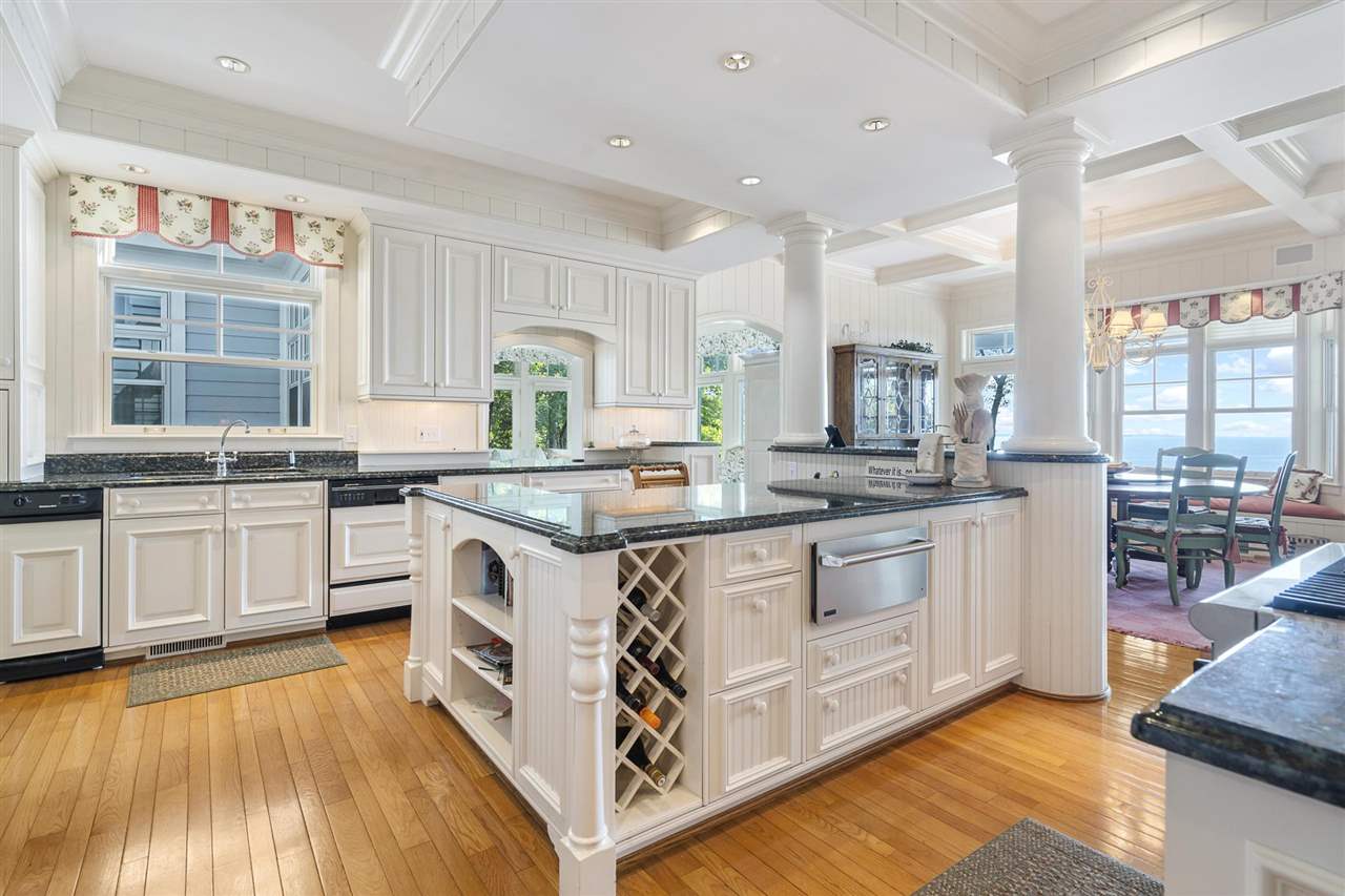 6338 Trillium Trail Harbor Springs MI 49740