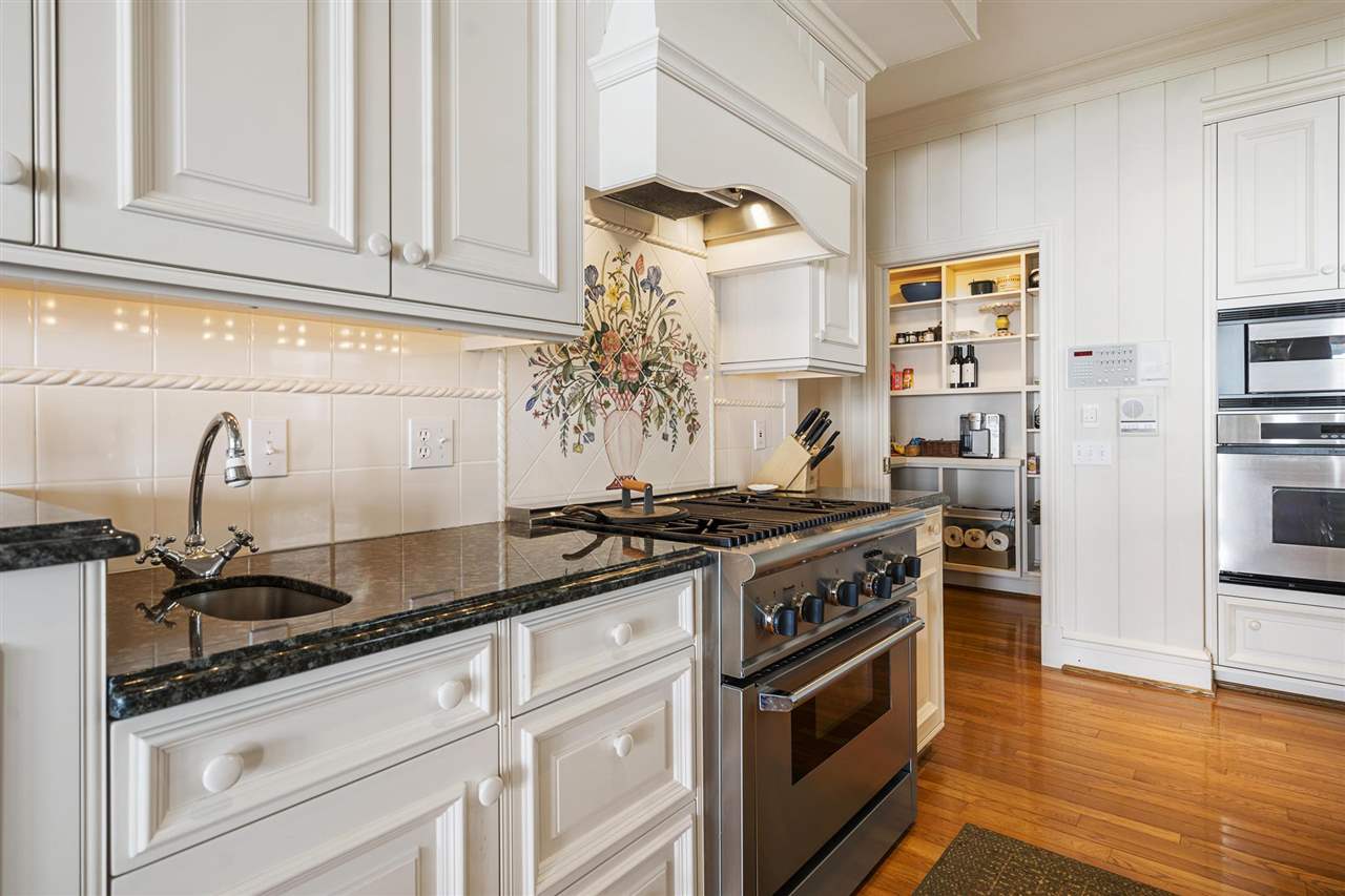 6338 Trillium Trail Harbor Springs MI 49740