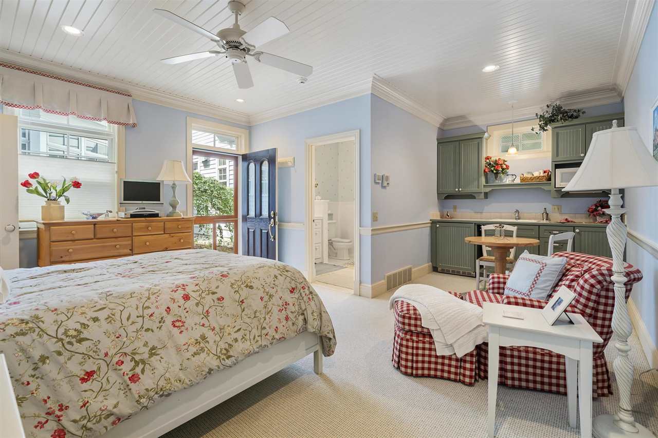 6338 Trillium Trail Harbor Springs MI 49740