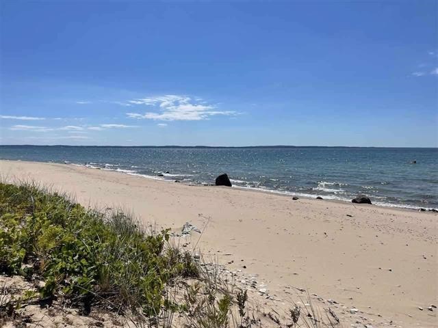 6338 Trillium Trail Harbor Springs MI 49740