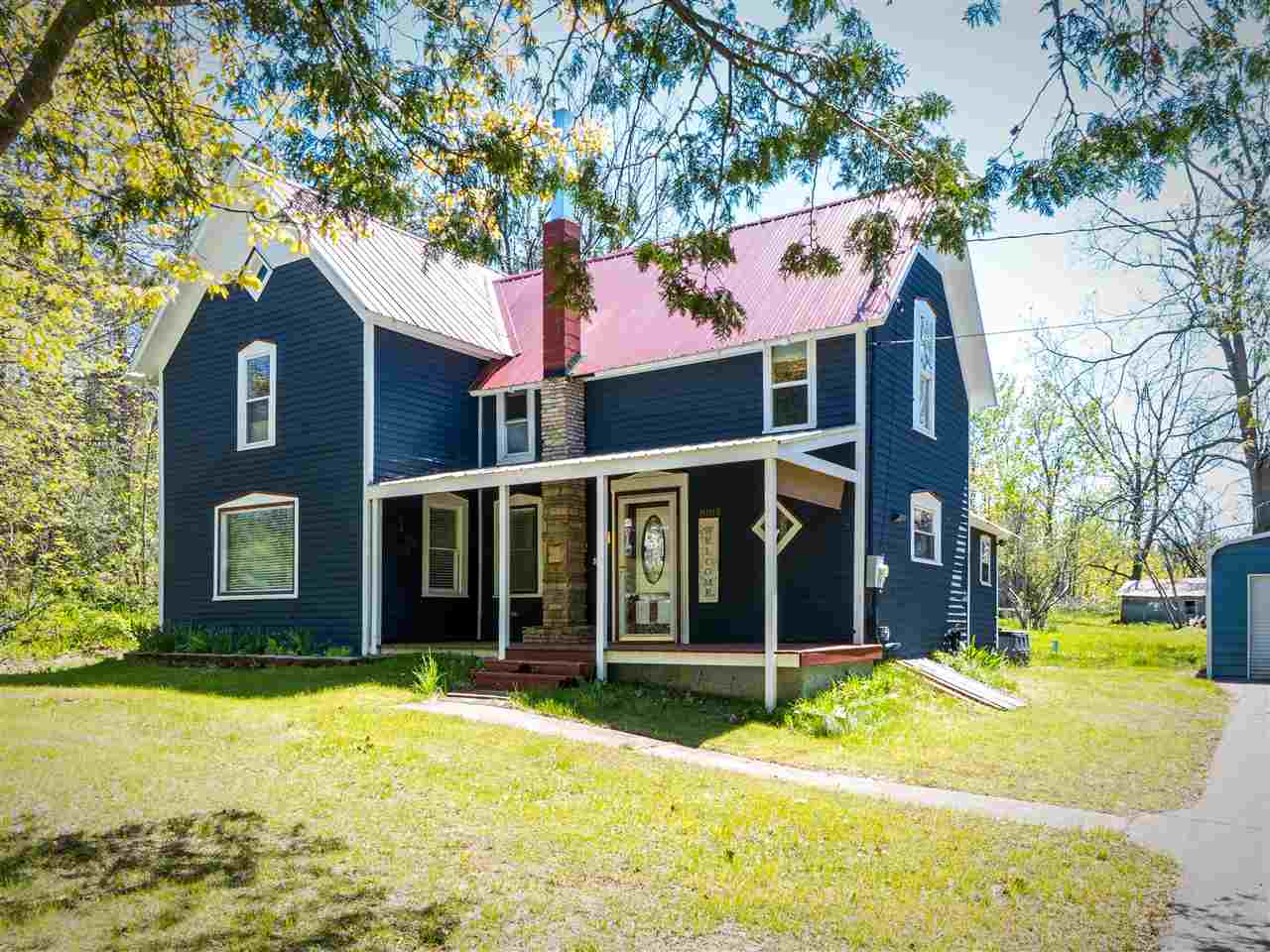 8102 Upper Bay Shore Road Charlevoix MI 49720