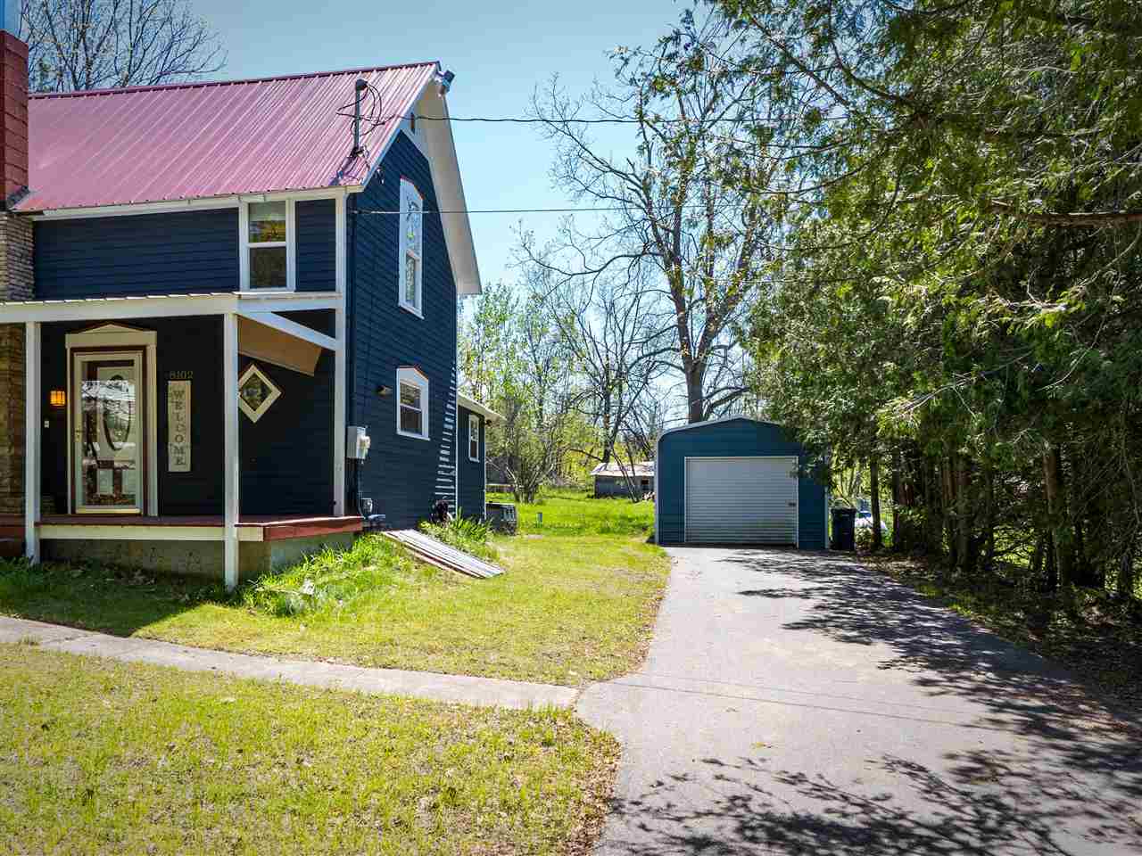 8102 Upper Bay Shore Road Charlevoix MI 49720