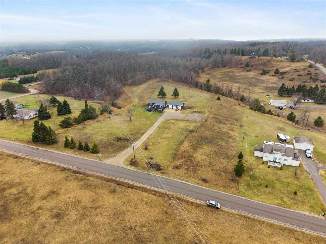 786 Greg Road Petoskey MI 49770