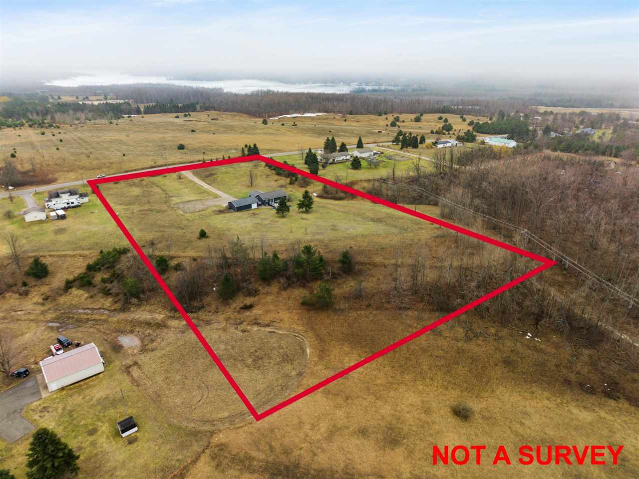 786 Greg Road Petoskey MI 49770