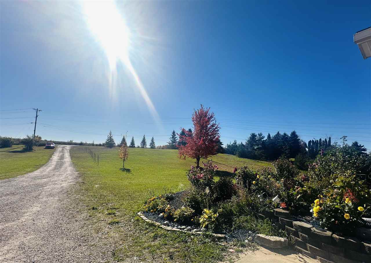 786 Greg Road Petoskey MI 49770