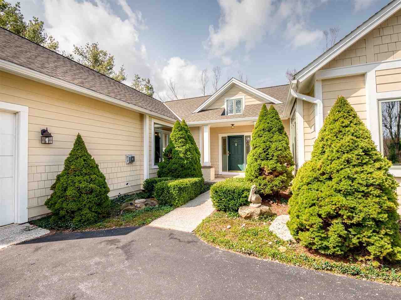 2923 Greenbriar Harbor Springs MI 49740