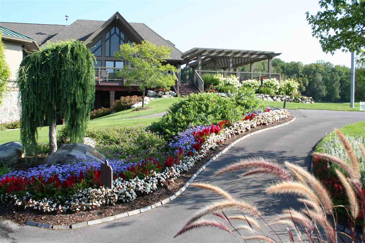 2923 Greenbriar Harbor Springs MI 49740