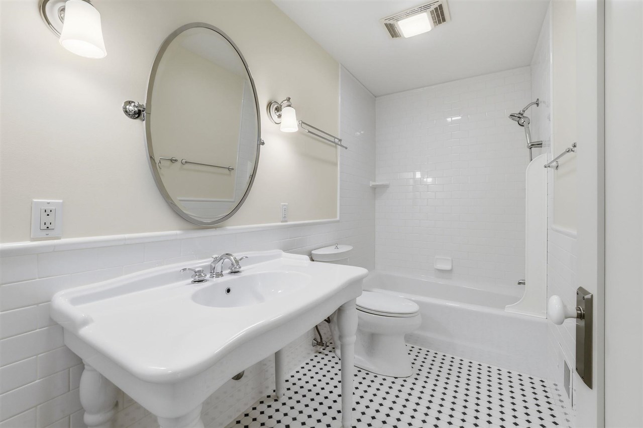 11705 N Stonebridge Drive Charlevoix MI 49720
