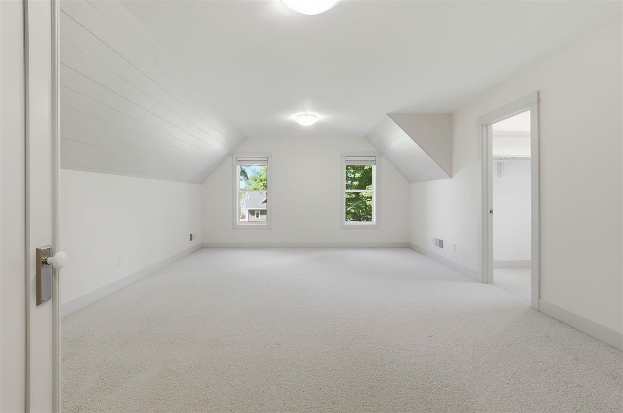 11705 N Stonebridge Drive Charlevoix MI 49720