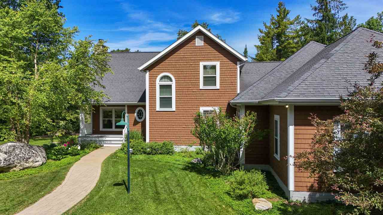 11705 N Stonebridge Drive Charlevoix MI 49720