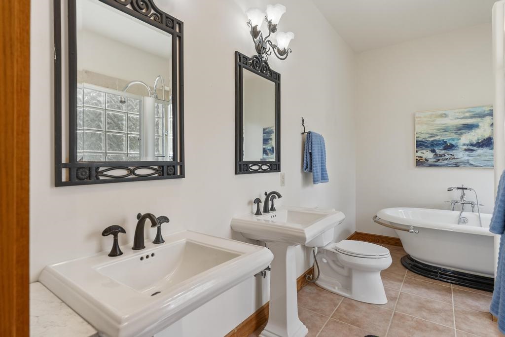 3320 Aurora Petoskey MI 49770