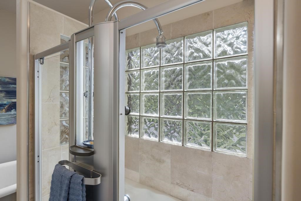 3320 Aurora Petoskey MI 49770