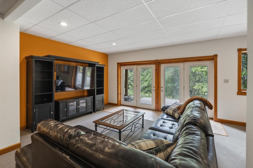 3320 Aurora Petoskey MI 49770