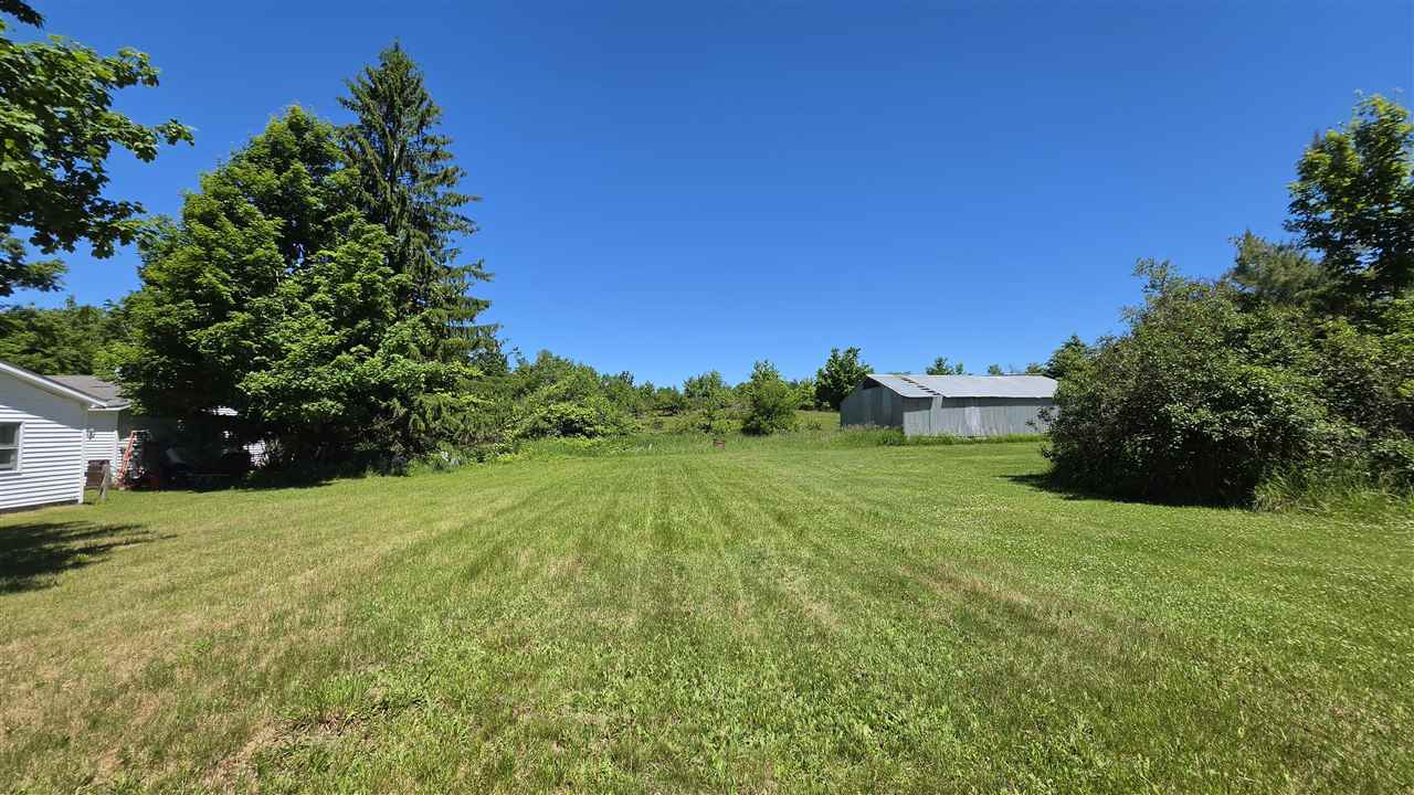 7962 W Stutsmanville Road Harbor Springs MI 49740