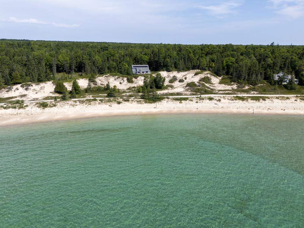 29390 Betsy Smith Trail Beaver Island MI 49782