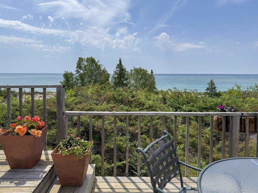 29390 Betsy Smith Trail Beaver Island MI 49782