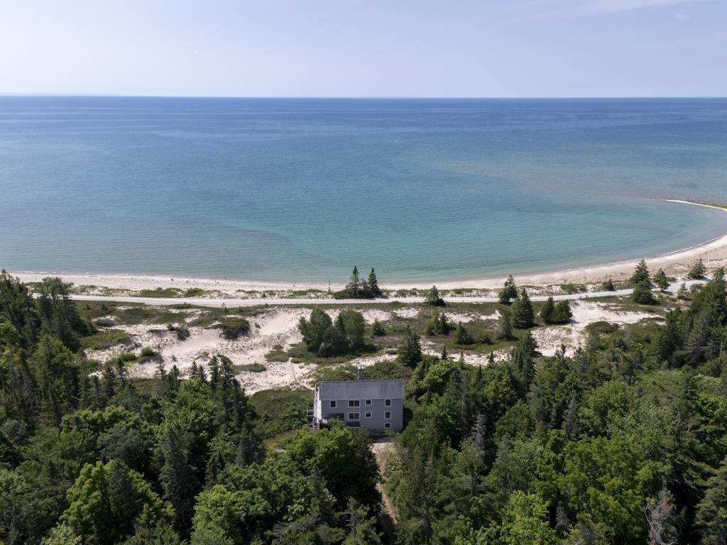 29390 Betsy Smith Trail Beaver Island MI 49782