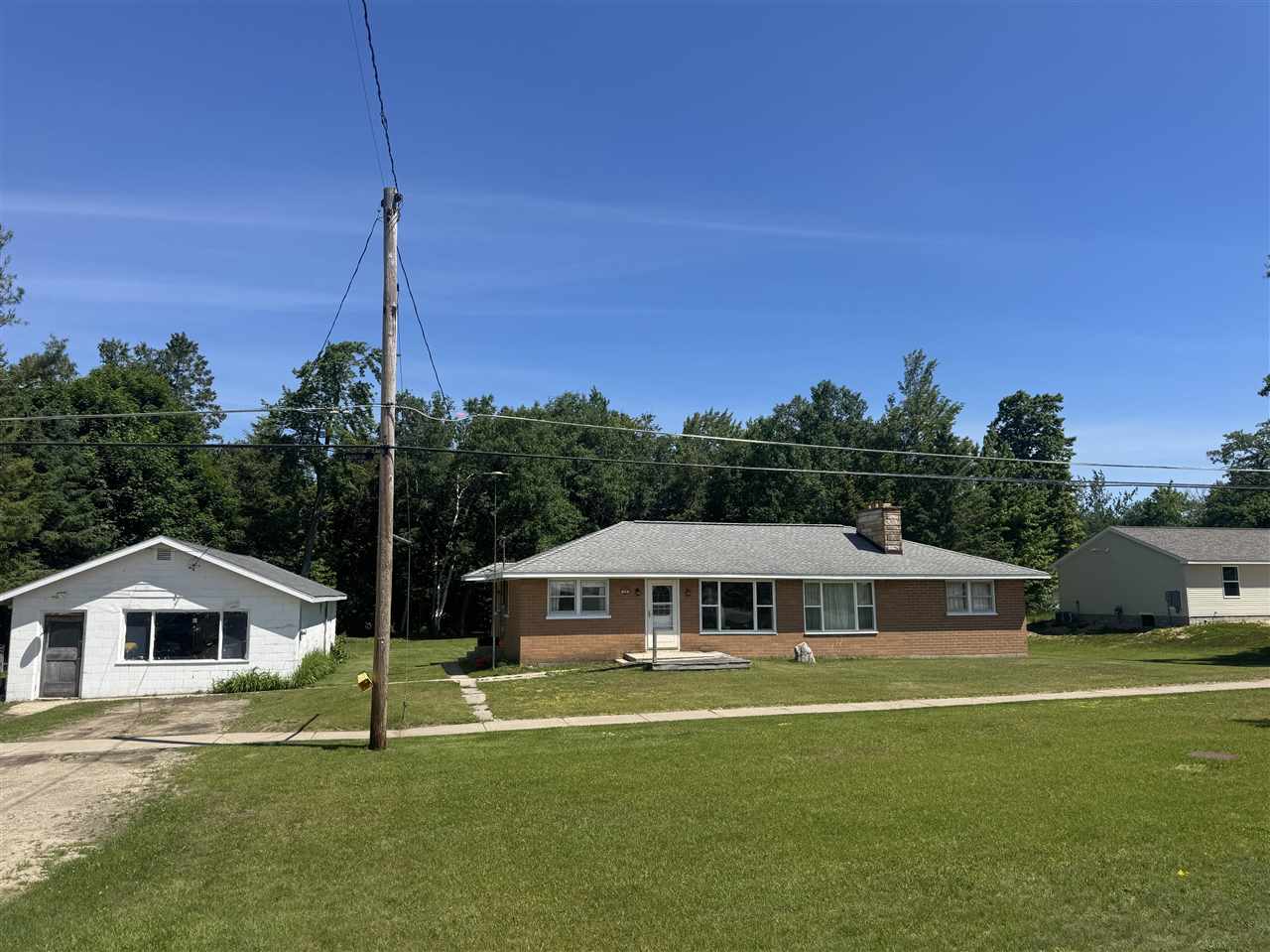 520 W Central Avenue Mackinaw City MI 49701